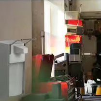 Eurospender Uni. 1000ml für Seife/Lotion/Desinfektion Kunststoff / Pump