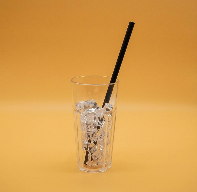 PURE Papier Trinkhalme kurz 15cm, Ø 0,8 cm, schwarz, 4.800 Stk.